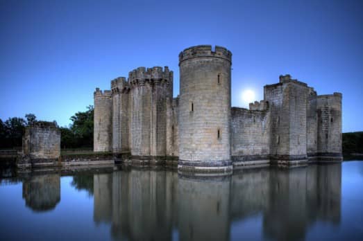 Bodiam_Castle,_East_Sussex_-_geograph.org.uk_-_1113944 Bodiam_Castle,_East_Sussex_-_geograph.org.uk_-_1113944